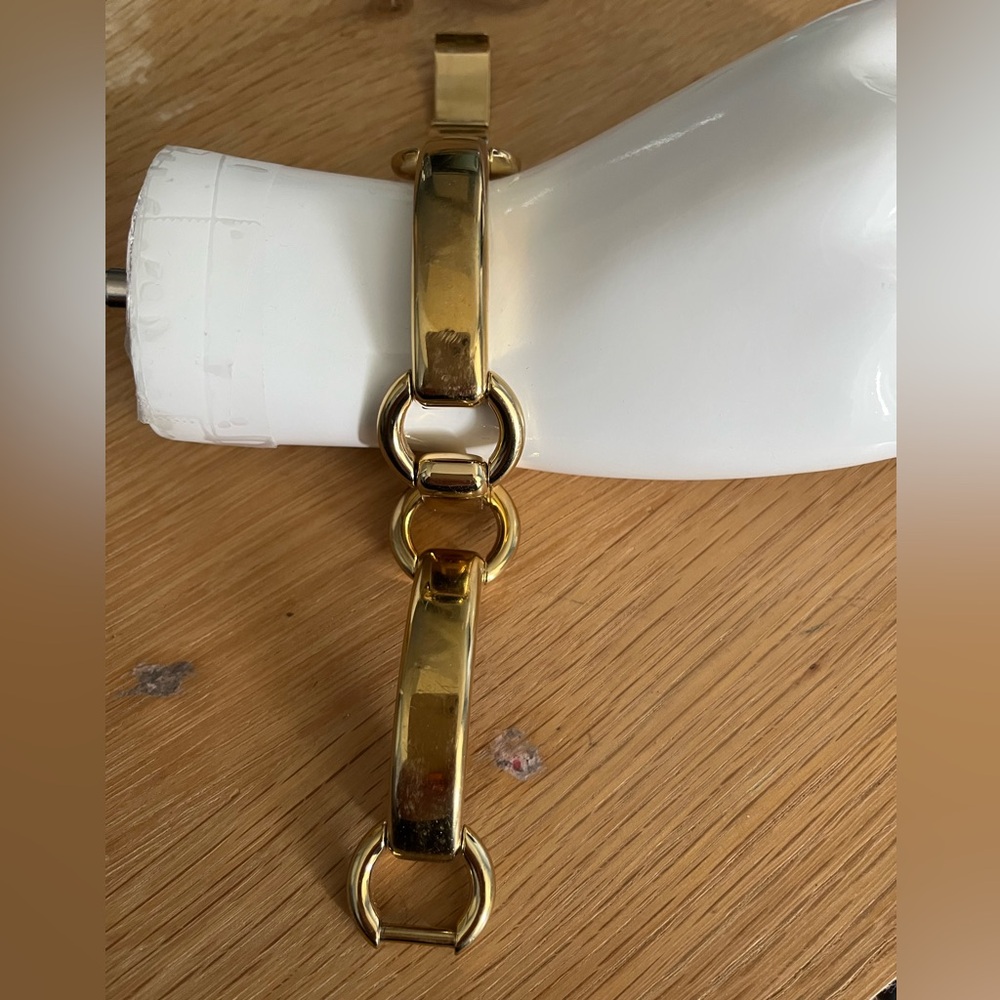 Micheal Kors Gold Link Bracelet